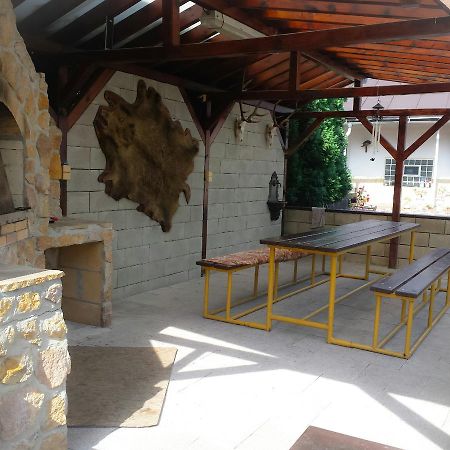 U Myslivce Villa Kamenicky Senov Exteriör bild