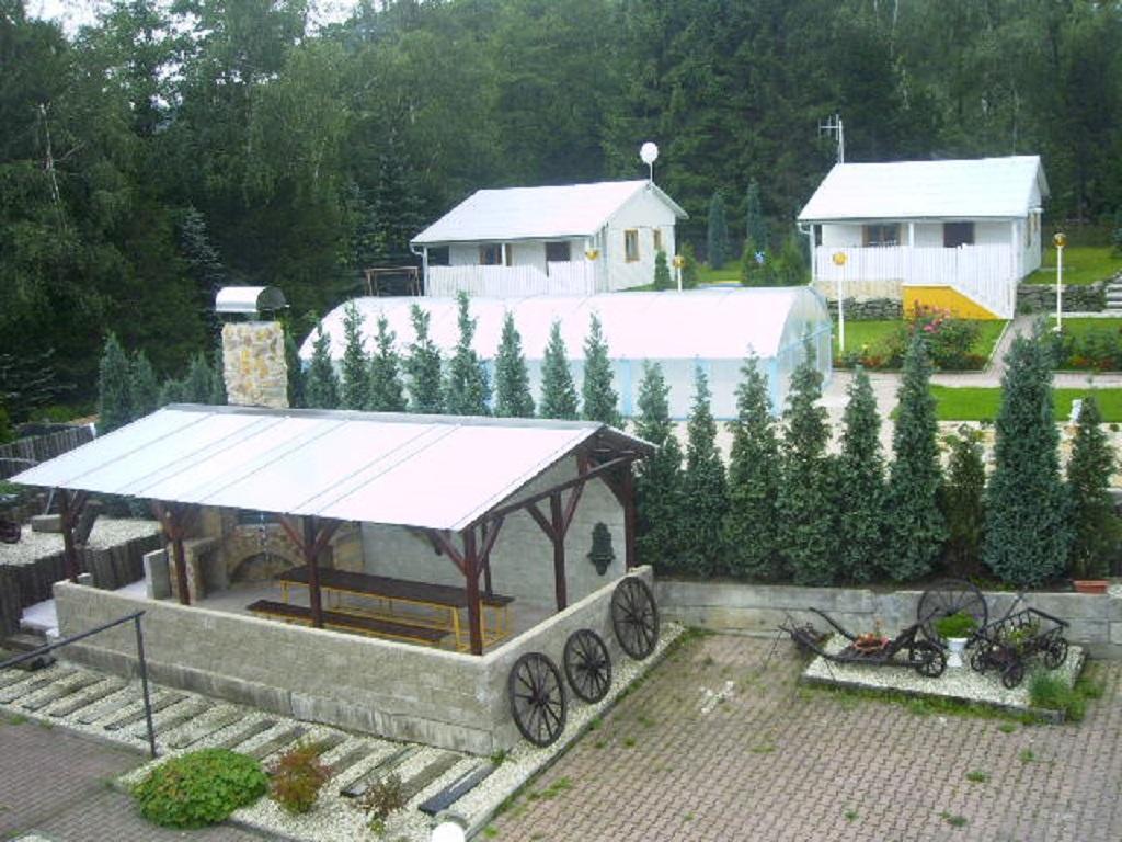 U Myslivce Villa Kamenicky Senov Exteriör bild